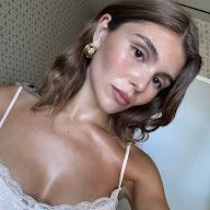 Olivia Jade's YouTube profile picture