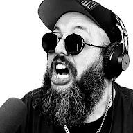 Caue Moura's YouTube profile picture