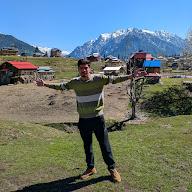 Travel with Ali 's YouTube profile picture