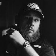 Luke Combs's YouTube profile picture