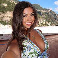 Steph Pappas's YouTube profile picture