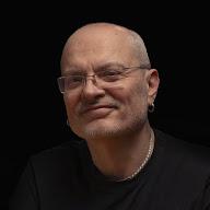 Олексій Ковжун's YouTube profile picture